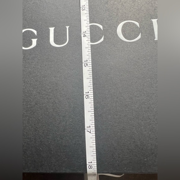 Large Gucci Box and shopping Bag - Picture 6 of 6